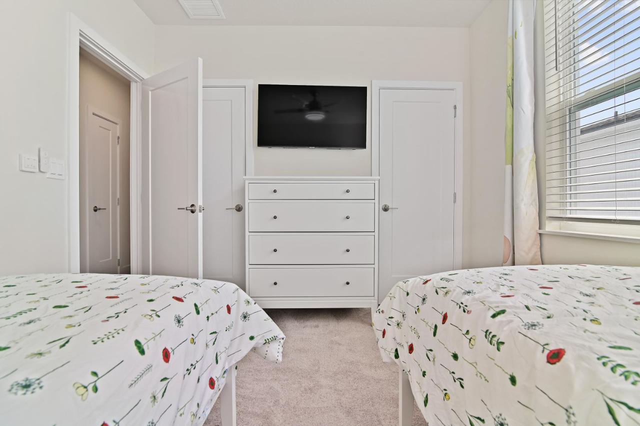 Ferienhaus New Modern & Spacious Townhouse Near - 4br And 3fb